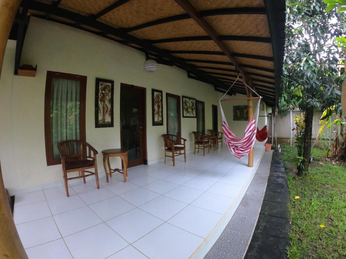 Honey Home Stay Canggu  Luaran gambar